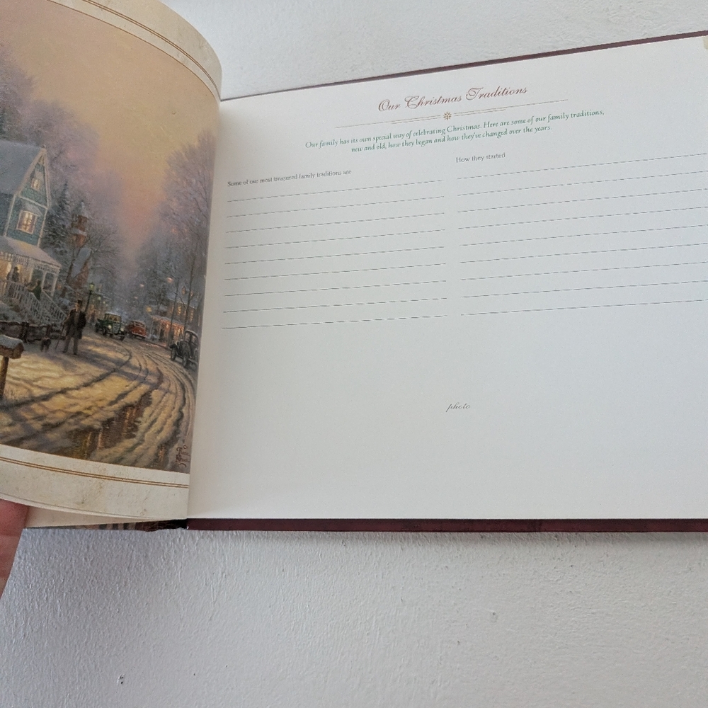NEW Thomas Kinkade Our Family Christmas Memories Keepsake Book w Slipcase - Picture 5 of 8